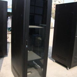 成都網絡機柜與西安網絡機柜加工 溫江永昊電子設備經營部的專業選擇